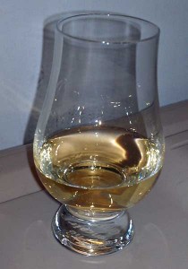 Glencairn glass with a dram